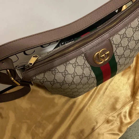 Gucci Beige and Brown Ophidia GG Shoulder Bag with Red and Green Stripe - Picture 5 of 16